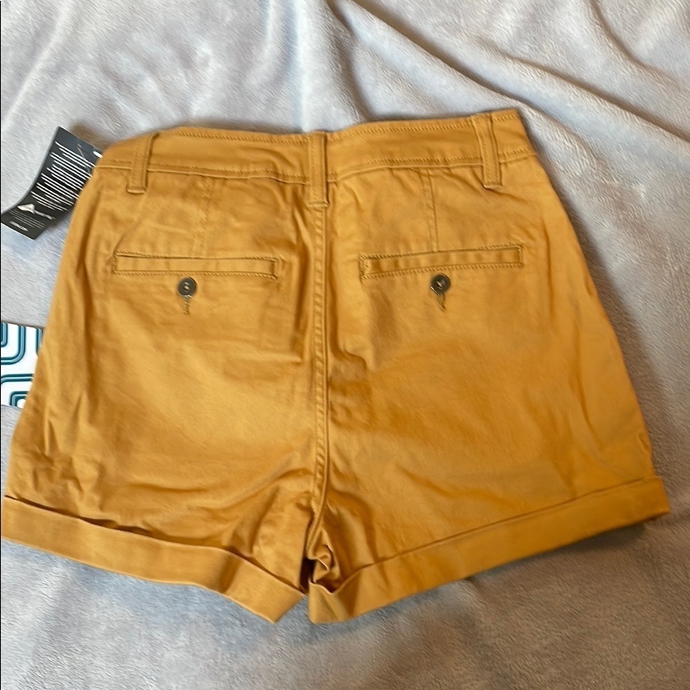 NEW Market & Spruce Gold High Rise Utility Shorts - Picture 7 of 8